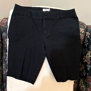 Old Navy Black Bermuda Shorts Tailored Business Casual